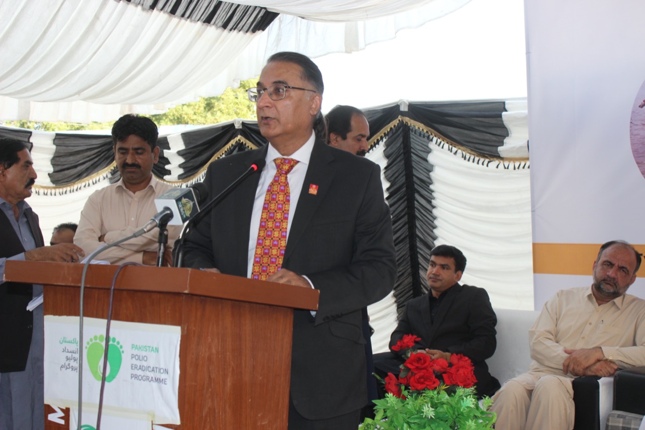 Relief for flood-affected polio workers