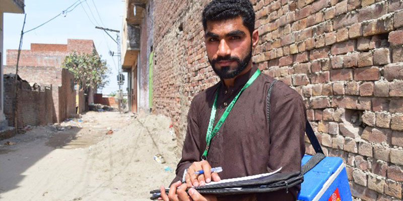 Sajjad visiting houses to vaccinate children