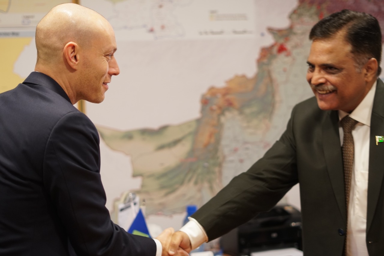 Dr rana met Rafael Frankel