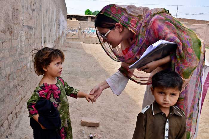 انیلہ تاجک، صحت محافط، پشاور، خیبر پختونخواہ