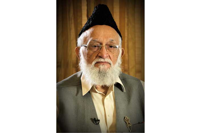 حاجی حنیف ظیب ممبرقومی اسلامی مشاورتی گروپ و چئیرمین روٹری علما کمیٹی
